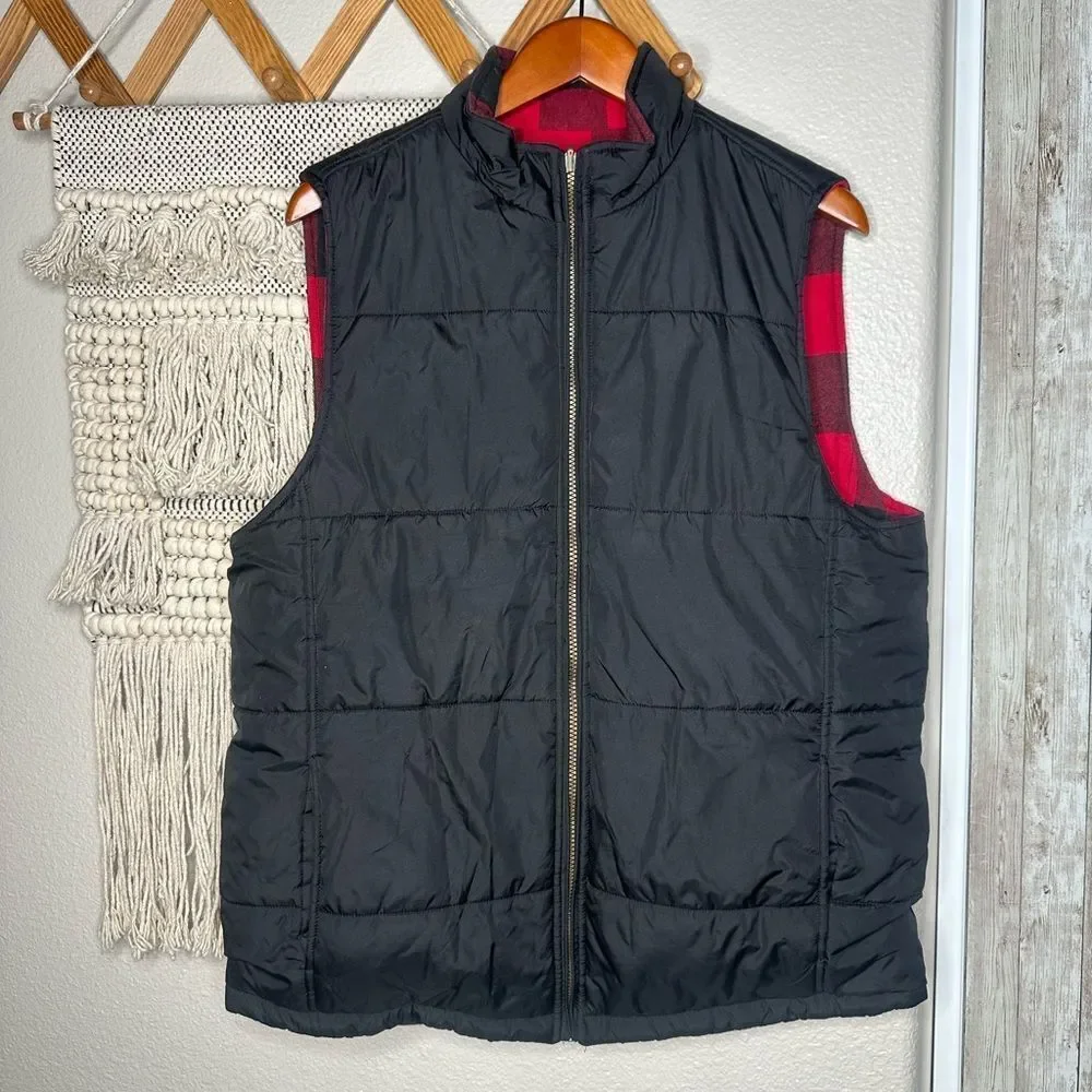 Weatherproof Reversible Black and Red Plaid Buffalo Check Men's Vest (Large)
